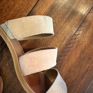 Lucky Brand Tan Leather Sandals